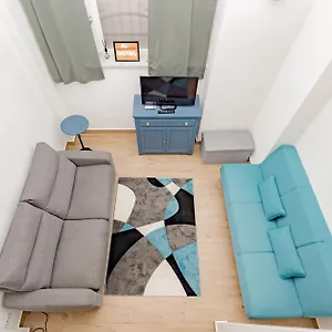 apt-barbaras-house-milano-navigli-2-km-from-duomo.italymilanhotels.net/